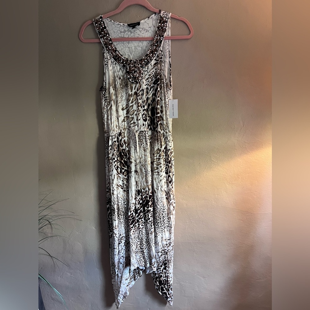 Spense Black and White Sleeveless Maxi Sundress